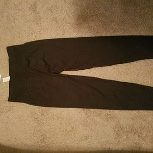 Black Fabletics leggings